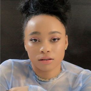 Meet your Posher, Unique